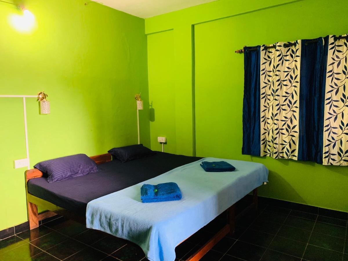 Savitri Guest House Arambol Eksteriør billede