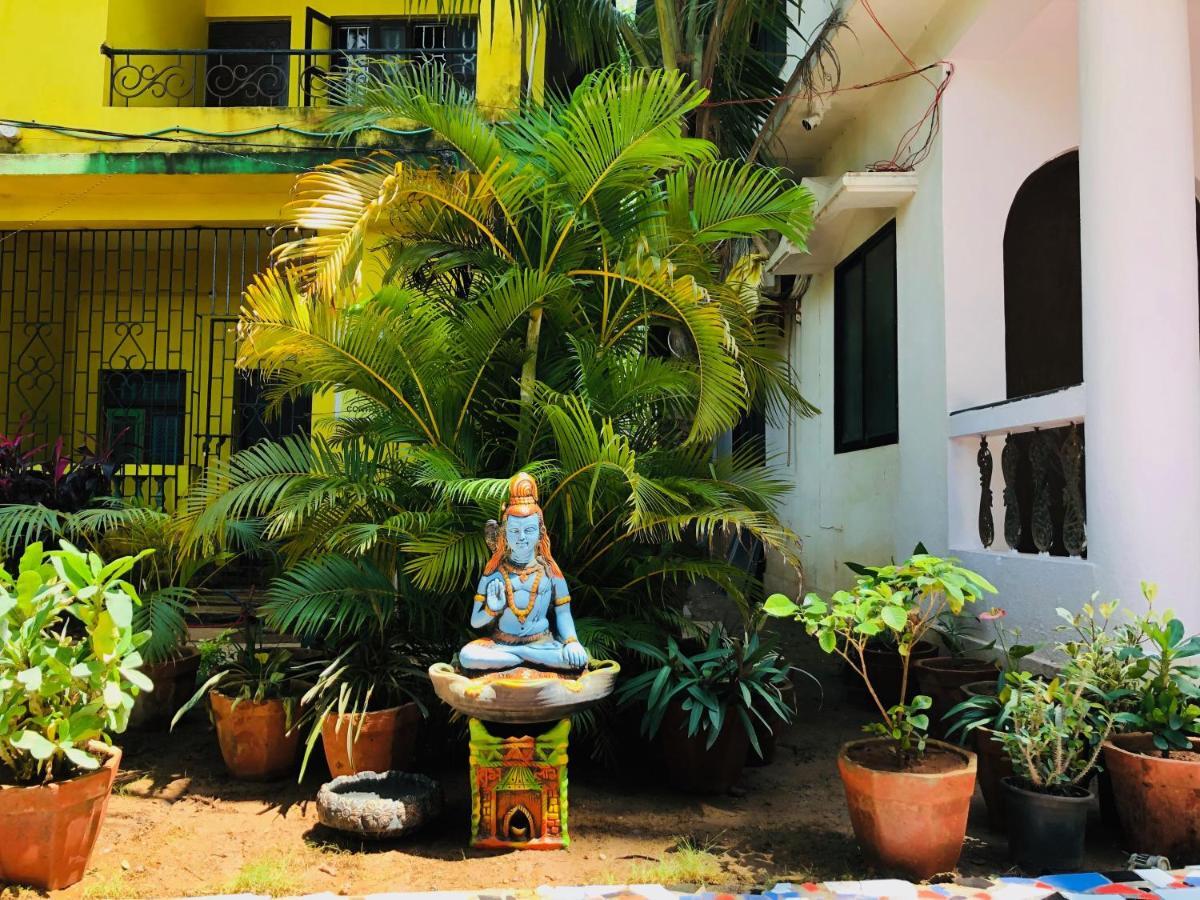 Savitri Guest House Arambol Eksteriør billede